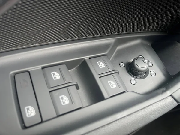 AUDI A3 Sportback (2024) — foto 8 van 24
