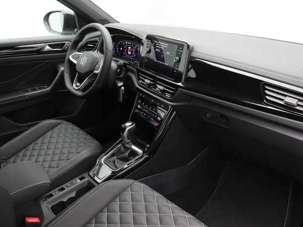 VOLKSWAGEN T-Roc Cabriolet (2026) — foto 9 van 15