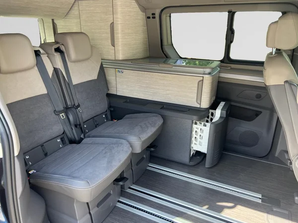 VOLKSWAGEN California T7 Dsl (2026) — foto 8 van 21