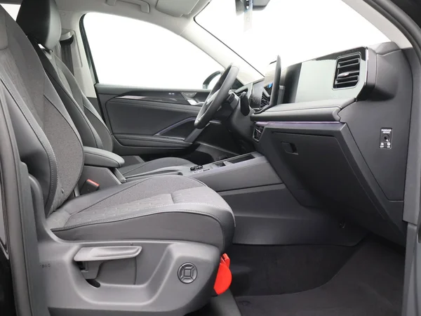 VOLKSWAGEN Tiguan (2025) — foto 21 van 21