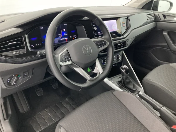 VOLKSWAGEN Polo (2025) — foto 7 van 36