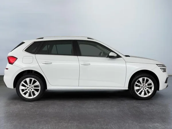 SKODA Kamiq (2021) — foto 18 van 23