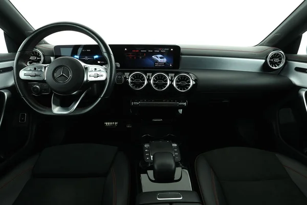 Mercedes-Benz CLA-Klasse (2022) — foto 3 van 16