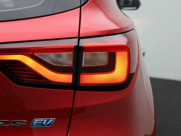 MG ZS EV (2021) — foto 32 van 42