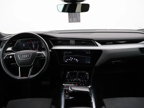 AUDI e-tron Sportback S (2022) — foto 20 van 20