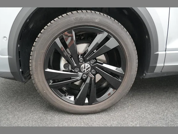 VOLKSWAGEN T-Roc (2025) — foto 30 van 30