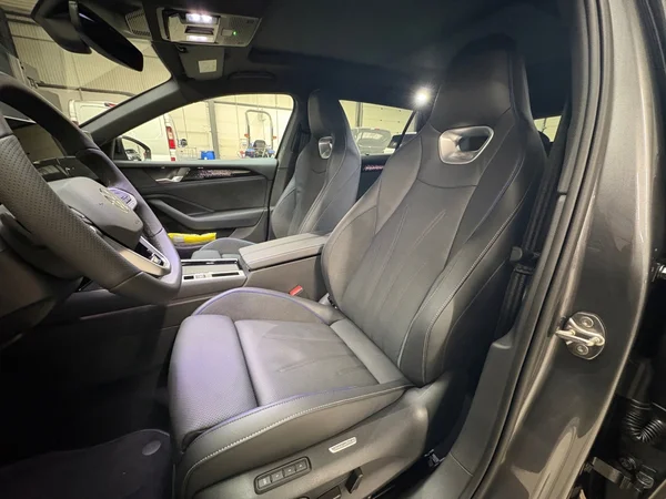 VOLKSWAGEN Passat Variant (2026) — foto 17 van 20