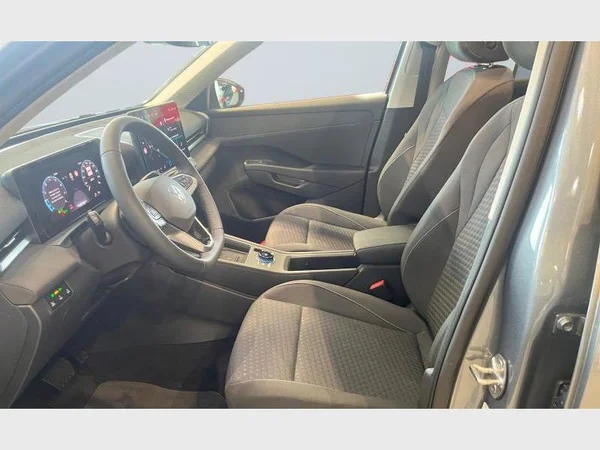 VOLKSWAGEN T-Roc (2026) — foto 28 van 28