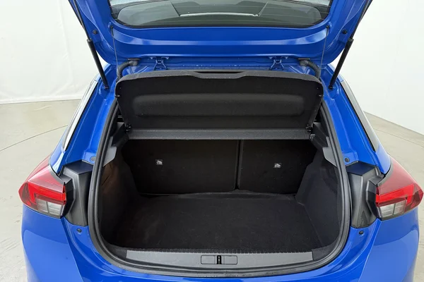 Opel Corsa (2025) — foto 16 van 20