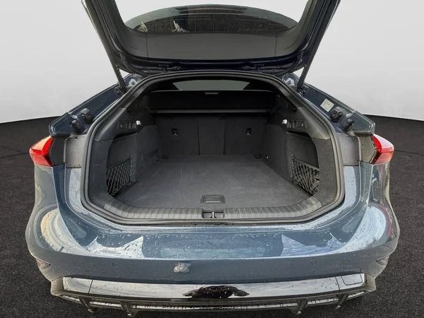 AUDI A6 Avant e-tron (2025) — foto 10 van 24