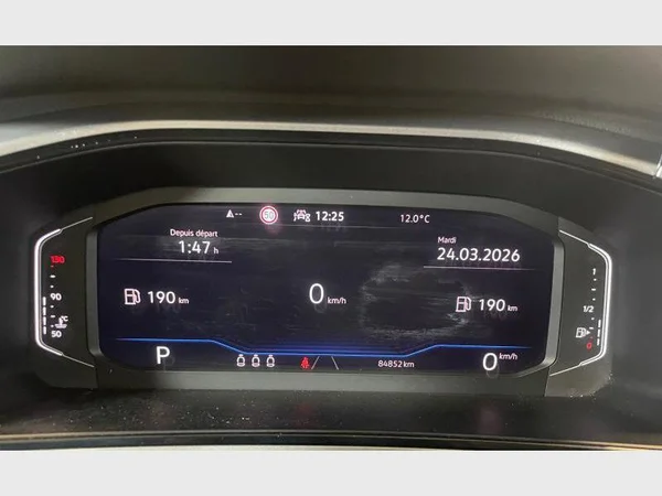 Volkswagen T-Roc (2023) — foto 4 van 15