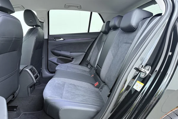 Volkswagen Golf VIII (2026) — foto 12 van 13