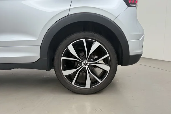 Volkswagen T-Cross (2025) — foto 18 van 21