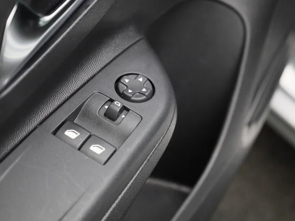 Opel Corsa (2023) — foto 20 van 35