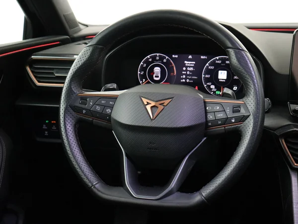 CUPRA Leon (2024) — foto 13 van 25