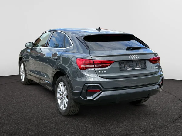 AUDI Q3 Sportback (2020) — foto 11 van 17