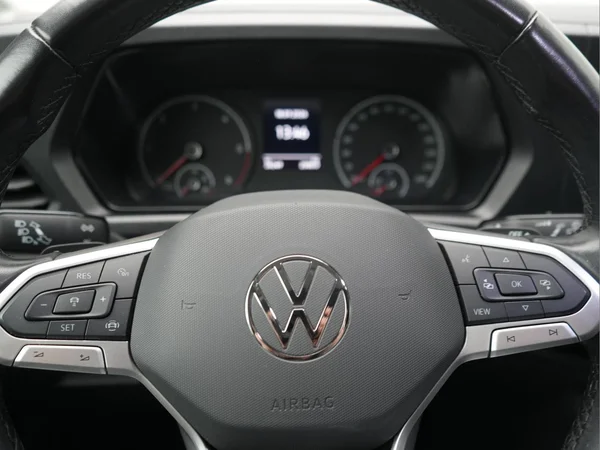 VOLKSWAGEN Caddy Maxi Van (2023) — foto 8 van 24