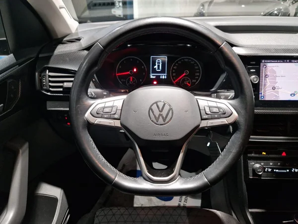 VOLKSWAGEN T-Cross (2021) — foto 9 van 20