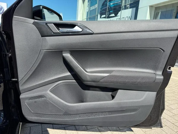 VOLKSWAGEN Polo (2025) — foto 15 van 24