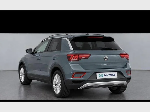 Volkswagen T-Roc (2022) — foto 28 van 31