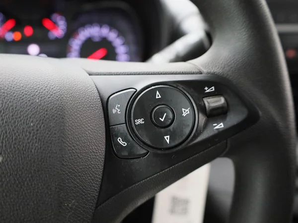 Opel Combo Life (2022) — foto 10 van 32