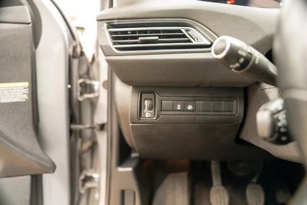 Peugeot 308 (2021) — foto 51 van 64
