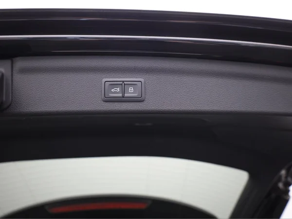 AUDI Q3 PHEV (2023) — foto 3 van 25