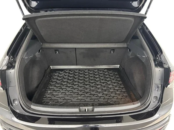 VOLKSWAGEN Taigo (2023) — foto 17 van 24