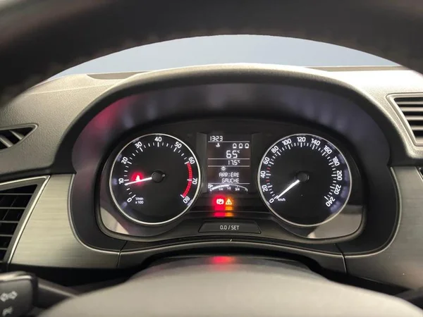 SKODA Fabia (2018) — foto 8 van 17