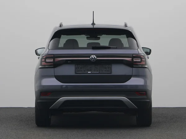 VOLKSWAGEN T-Cross (2022) — foto 16 van 19