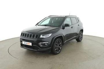 Jeep Compass b3046a70-17f6-4619-8e02-6437370d3771