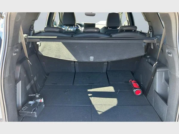 Peugeot 5008 (2022) — foto 22 van 30