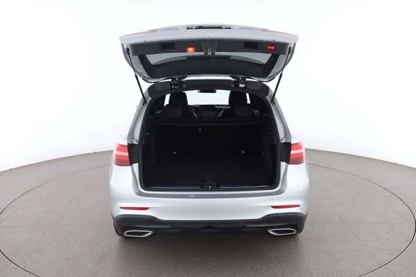 Mercedes-Benz GLC-Klasse (2018) — foto 7 van 16