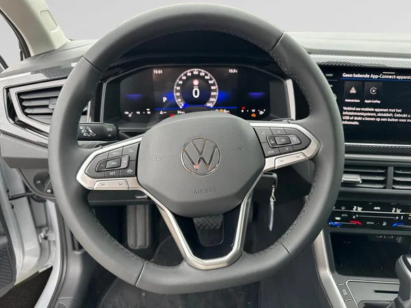 VOLKSWAGEN Polo (2026) — foto 3 van 20