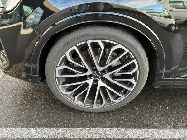 AUDI Q7 (2025) — foto 16 van 23