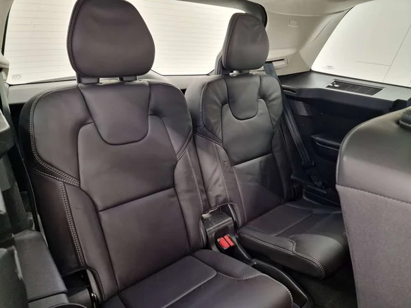 Volvo XC90 (2024) — foto 16 van 18