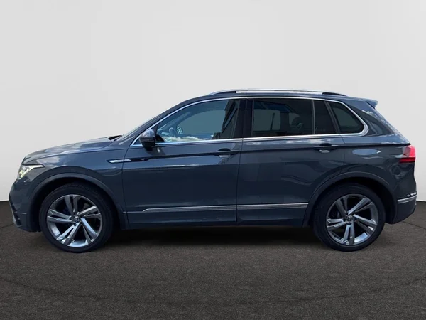 VOLKSWAGEN Tiguan Dsl (2020) — foto 12 van 22