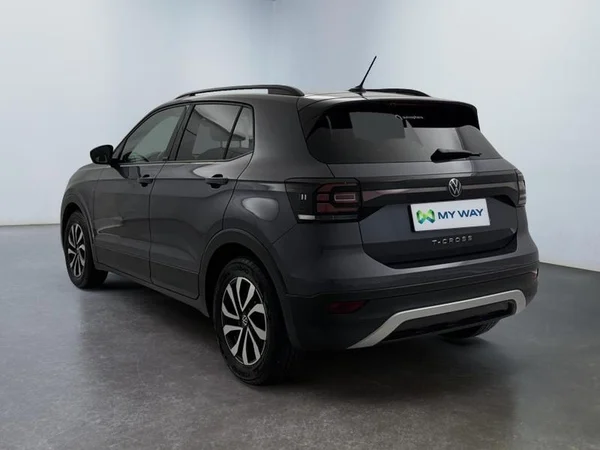 VOLKSWAGEN T-Cross (2022) — foto 25 van 27
