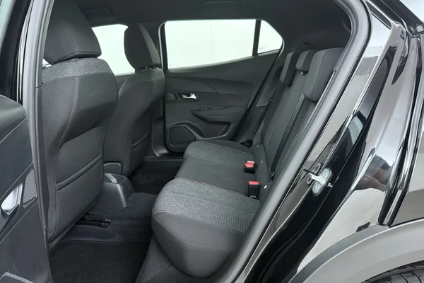 Peugeot 2008 (2025) — foto 15 van 16