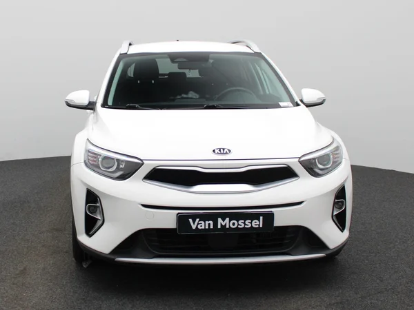 Kia Stonic (2021) — foto 23 van 39