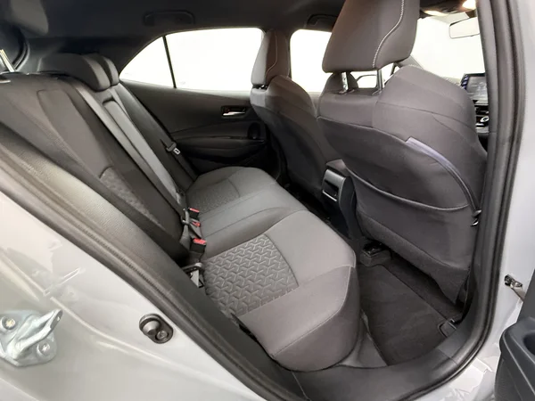 TOYOTA Corolla (2022) — foto 9 van 27