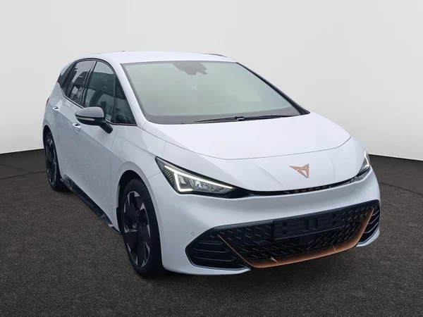 CUPRA Born (2025) — foto 14 van 19