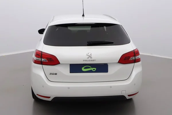 Peugeot 308 SW (2020) — foto 33 van 38