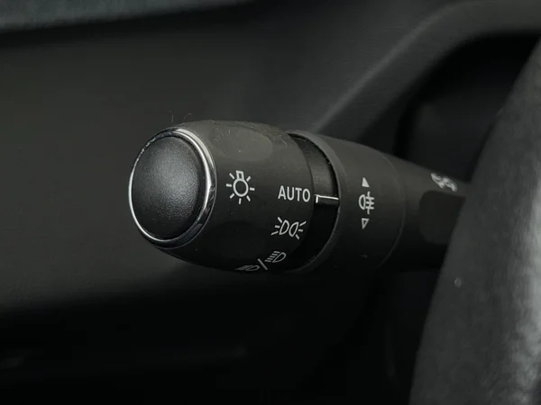 PEUGEOT 308 (2022) — foto 16 van 28