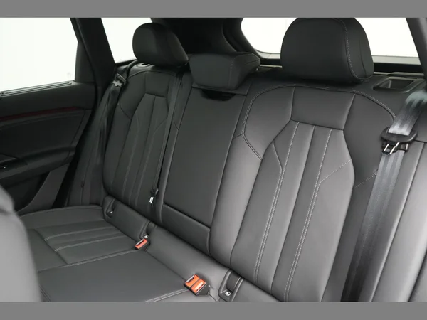 AUDI Q6 e-tron (2025) — foto 32 van 46