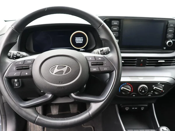 Hyundai i20 (2024) — foto 14 van 18