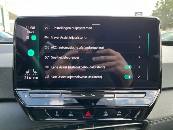 VOLKSWAGEN ID.3 (2023) — foto 8 van 22
