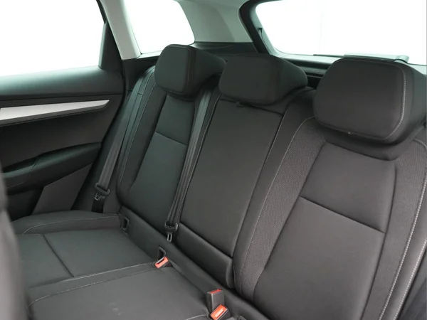 SKODA Karoq (2026) — foto 2 van 26
