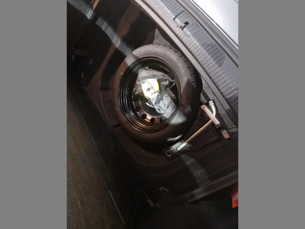 VOLKSWAGEN Golf Sportsvan (2020) — foto 18 van 26