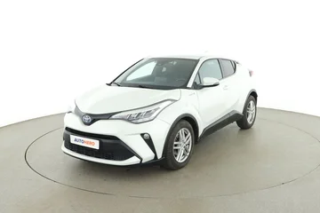 Toyota C-HR a3929060-967c-469d-a152-e31cee58a599